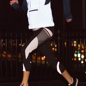 Lululemon run inspire crops